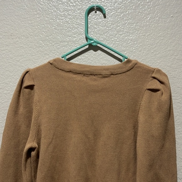 THE LIMITED Petite Crew Neck Puff Sleeve Sweater Tan Sz MP Career, office attire - Picture 9 of 9